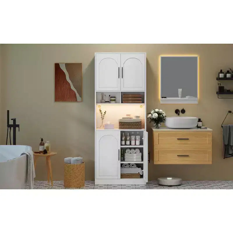 Armoire de rangement en bois
